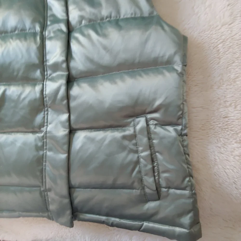 Talbots Green Metallic Funnel Neck Full Zip up Puffer Vest - Picture 2 of 10